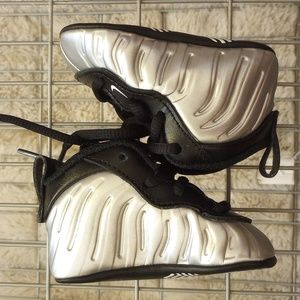 NIKE LIL’ POSITE ONE KSA(CB)